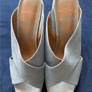 New Directions Gray Wedge Shoes with Crisscross Straps